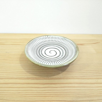 小鹿田焼の３寸小皿　飛び鉋　【小鹿田焼】